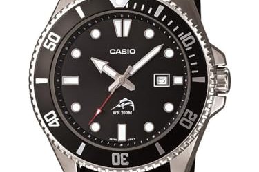 7 Best Dive Watches (October 2026)